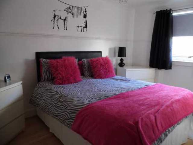  Image of 3 bedroom Detached house for sale in Sundrum Place Kilwinning KA13 at Kilwinning Ayrshire Kilwinning, KA13 6SY