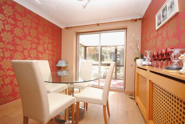  Image of 4 bedroom Detached house for sale in Swincombe Rise West End Southampton SO18 at Swincombe Rise West End Southampton, SO18 3NL