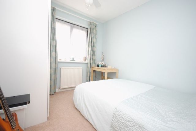  Image of 4 bedroom Detached house for sale in Swincombe Rise West End Southampton SO18 at Swincombe Rise West End Southampton, SO18 3NL