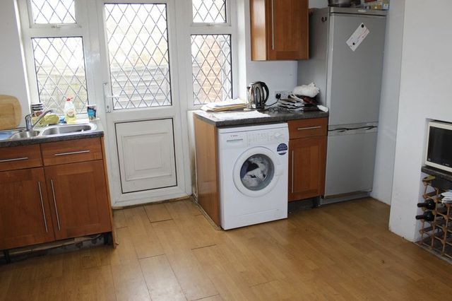  Image of 2 bedroom Semi-Detached house for sale in Sydney Crescent Ashford TW15 at Sydney Crescent  Ashford, TW15 2BJ