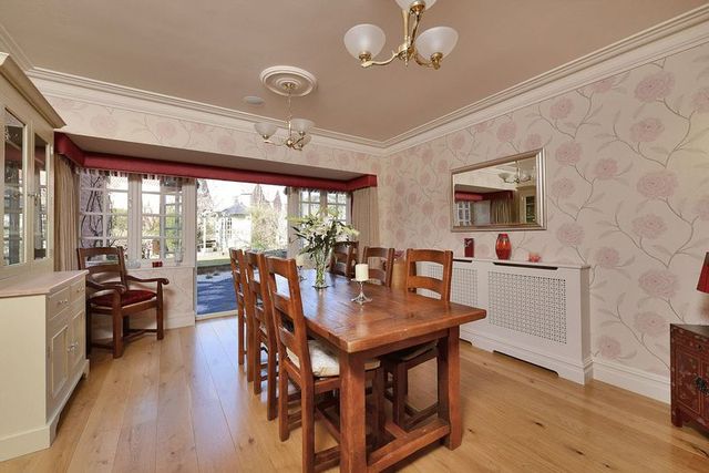  Image of 6 bedroom Detached house for sale in Manor Close Oxton Southwell NG25 at Manor Close Oxton Southwell, NG25 0TG