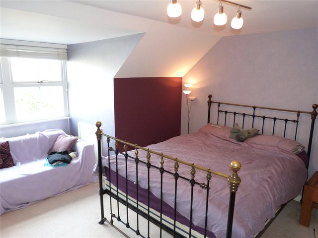  Image of 4 bedroom Terraced house to rent in Broad Lane Bracknell RG12 at Broad Lane Bracknell Easthampstead, RG12 9GQ