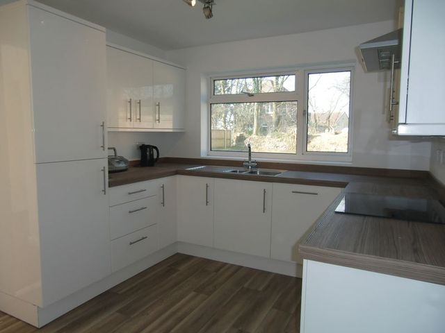  Image of 3 bedroom Detached house for sale in Hurdwick Road Tavistock PL19 at Hurdwick Road  Tavistock, PL19 8LW