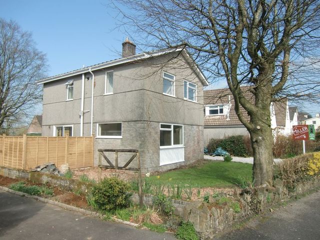  Image of 3 bedroom Detached house for sale in Hurdwick Road Tavistock PL19 at Hurdwick Road  Tavistock, PL19 8LW