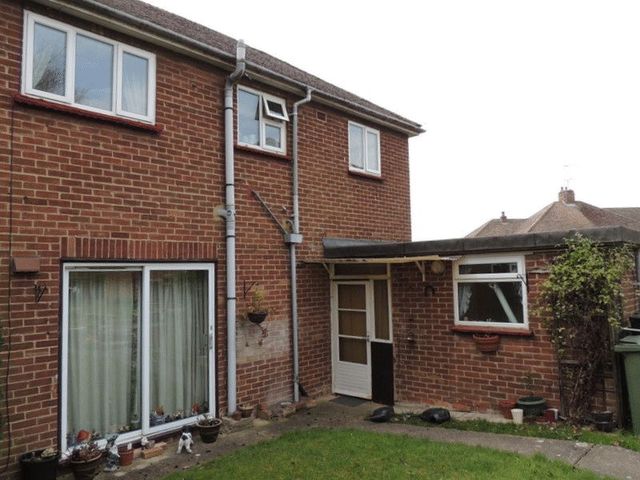  Image of 3 bedroom Semi-Detached house for sale in The Close Bradwell Milton Keynes MK13 at The Close Bradwell Milton Keynes, MK13 9AD