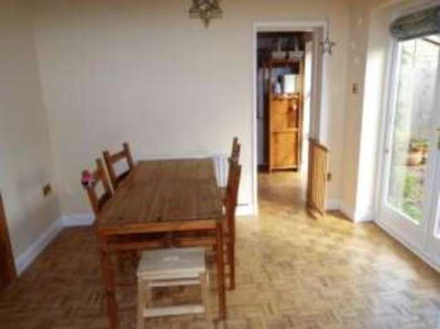  Image of 3 bedroom Detached house for sale in The Dell Luton LU2 at Luton Bedfordshire Stopsley, LU2 8SX