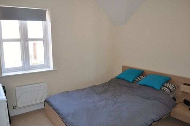  Image of 1 bedroom Flat to rent in The Mallards Totton Southampton SO40 at The Mallards Totton Southampton, SO40 3FQ