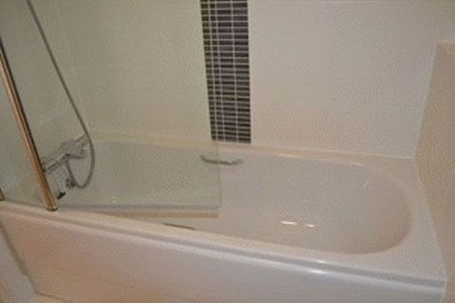  Image of 1 bedroom Flat to rent in The Mallards Totton Southampton SO40 at The Mallards Totton Southampton, SO40 3FQ
