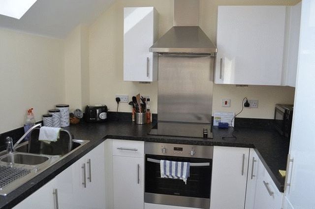  Image of 1 bedroom Flat to rent in The Mallards Totton Southampton SO40 at The Mallards Totton Southampton, SO40 3FQ