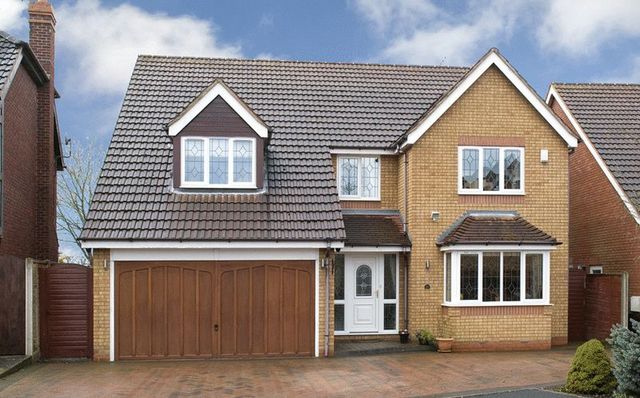  Image of 4 bedroom Detached house for sale in The Meadows Hagley Stourbridge DY9 at The Meadows  Stourbridge, DY9 0GW