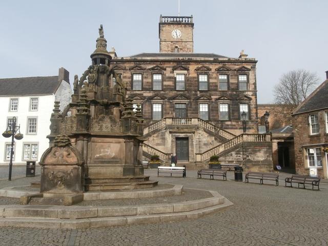  Image of 3 bedroom Flat to rent in The Vennel Linlithgow EH49 at Linlithgow West Lothian West Lothian, EH49 7EU
