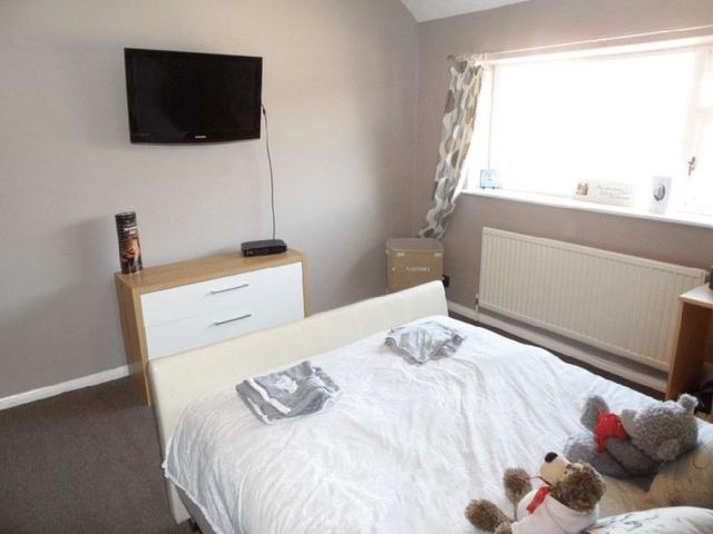  Image of 3 bedroom Terraced house for sale in Broxburn Drive South Ockendon RM15 at Broxburn Drive  South Ockendon, RM15 5QS