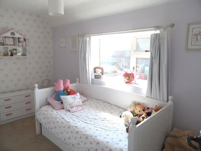  Image of 3 bedroom Terraced house for sale in Broxburn Drive South Ockendon RM15 at Broxburn Drive  South Ockendon, RM15 5QS