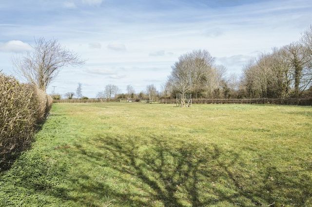 Image of 4 bedroom Property for sale in Pristow Green Lane Tibenham Norwich NR16 at Pristow Green Lane  Tibenham, NR16 1PU
