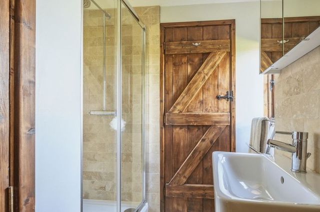  Image of 4 bedroom Property for sale in Pristow Green Lane Tibenham Norwich NR16 at Pristow Green Lane  Tibenham, NR16 1PU