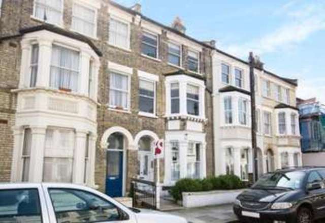  Image of 2 bedroom Flat for sale in Tournay Road London SW6 at London  Fulham, SW6 7UG
