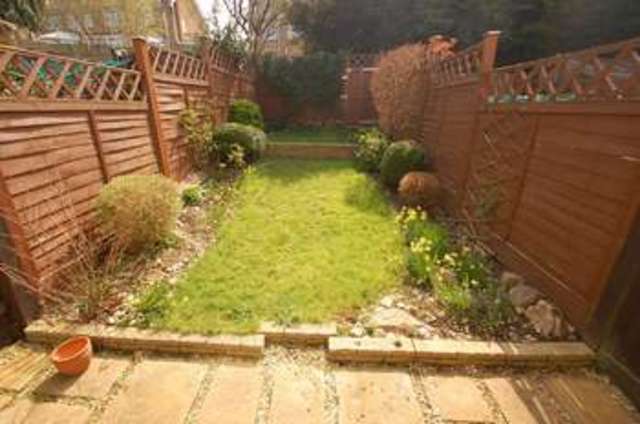  Image of 2 bedroom Town House for sale in Simmonds Rise Hemel Hempstead HP3 at Hemel Hempstead HERTS, HP3 9EA