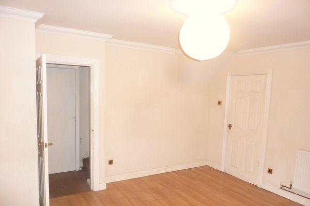  Image of 4 bedroom Semi-Detached house to rent in Trees Road Walsall WS1 at Trees Road  Walsall, WS1 3JU
