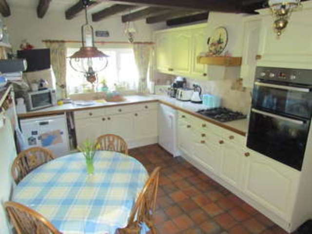  Image of 3 bedroom Detached house for sale in Trotshill Lane West Warndon Worcester WR4 at Worcester Worcestershire Worcester, WR4 0HH