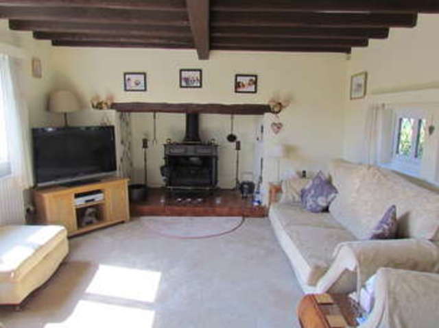  Image of 3 bedroom Detached house for sale in Trotshill Lane West Warndon Worcester WR4 at Worcester Worcestershire Worcester, WR4 0HH