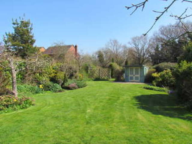  Image of 3 bedroom Detached house for sale in Trotshill Lane West Warndon Worcester WR4 at Worcester Worcestershire Worcester, WR4 0HH