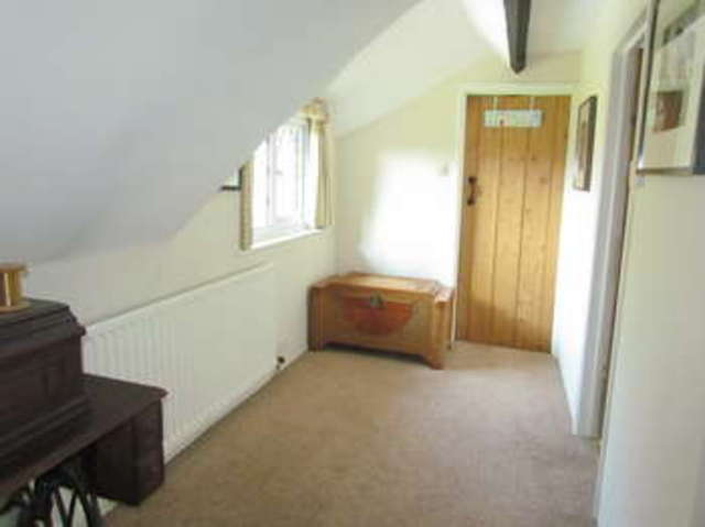  Image of 3 bedroom Detached house for sale in Trotshill Lane West Warndon Worcester WR4 at Worcester Worcestershire Worcester, WR4 0HH