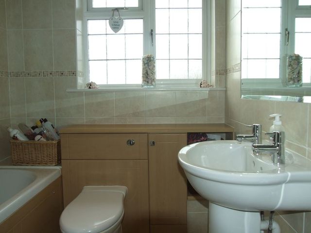  Image of 4 bedroom Detached house for sale in Tudor Close Maidenbower Crawley RH10 at Tudor Close Maidenbower Crawley, RH10 7WX