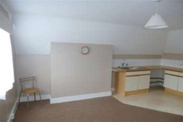  Image of 1 bedroom Flat to rent in Turner Street Ramsgate CT11 at Ramsgate, CT11 8NG