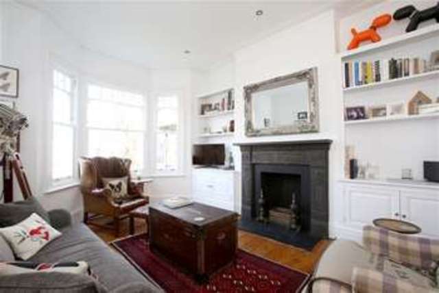  Image of 3 bedroom Flat for sale in Turney Road London SE21 at Dulwich, SE21 8LU