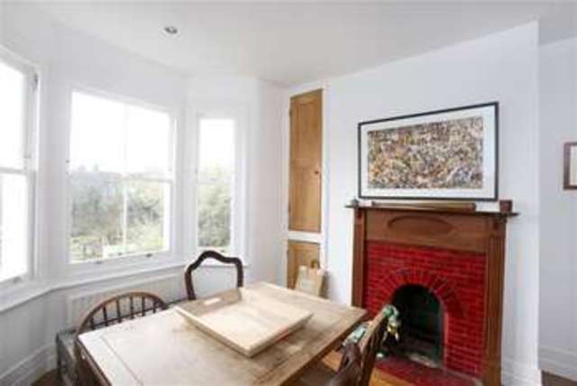  Image of 3 bedroom Flat for sale in Turney Road London SE21 at Dulwich, SE21 8LU