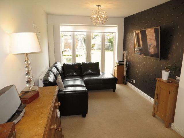  Image of 5 bedroom Detached house for sale in Twentylands Rolleston-on-Dove Burton-on-Trent DE13 at Twentylands Rolleston-On-Dove Burton-On-Trent, DE13 9AJ