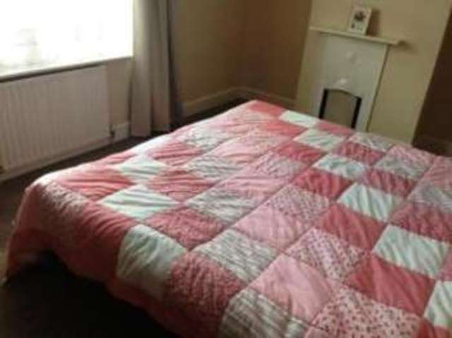  Image of 3 bedroom Semi-Detached house for sale in Union Street Dunstable LU6 at Dunstable Bedfordshire Dunstable, LU6 1HB