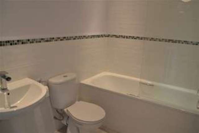  Image of 2 bedroom Detached house to rent in Vicarage Gardens Hordle Lymington SO41 at Lymington, SO41 0XJ