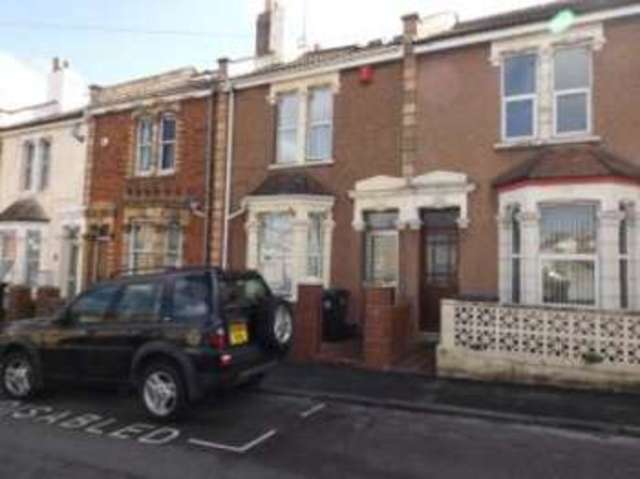  Image of 3 bedroom Terraced house for sale in Vivian Street Bedminster Bristol BS3 at Bristol Somerset St Lawrence, BS3 4LW