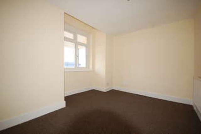  Image of 2 bedroom Flat to rent in Warley Road Blackpool FY1 at Blackpool Lancashire, FY1 2LN