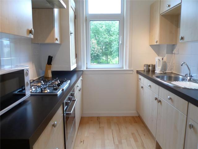  Image of 2 bedroom Flat to rent in Warriston Road Edinburgh EH7 at Broughton Edinburgh Edinburgh, EH7 4HN