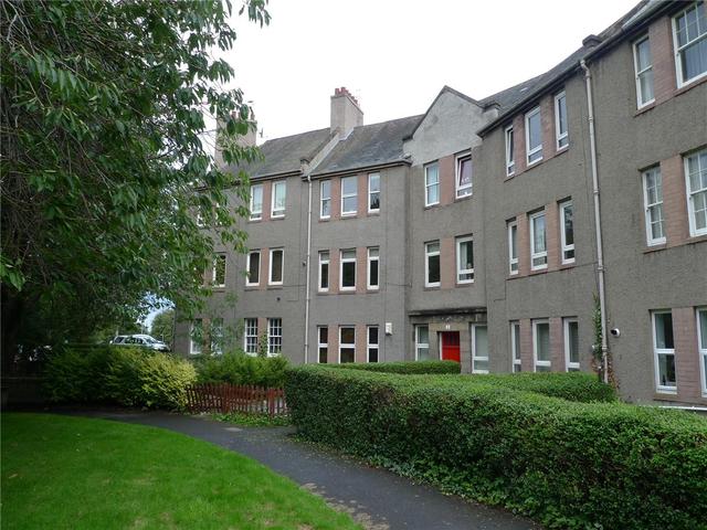  Image of 2 bedroom Flat to rent in Warriston Road Edinburgh EH7 at Broughton Edinburgh Edinburgh, EH7 4HN