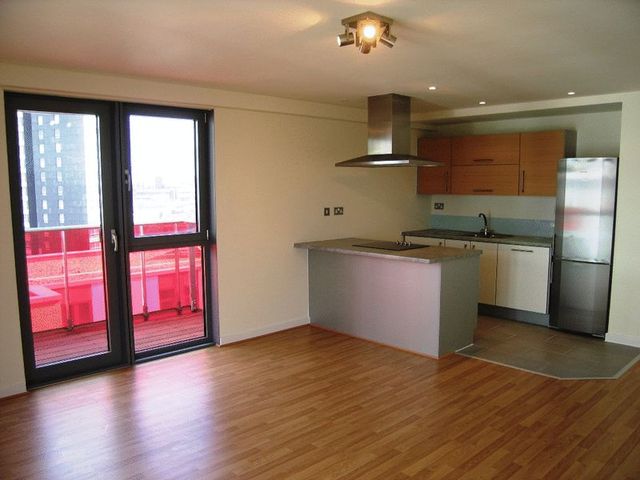  Image of 2 bedroom Flat to rent in Warton Road London E15 at Warton Road  London, E15 2JS
