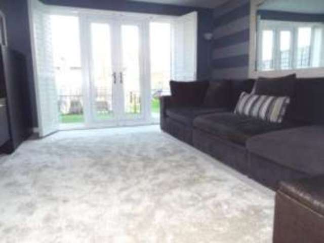  Image of 3 bedroom Town House for sale in Darnel Crescent Waterlooville PO7 at Waterlooville Hampshire Waterlooville, PO7 7UF