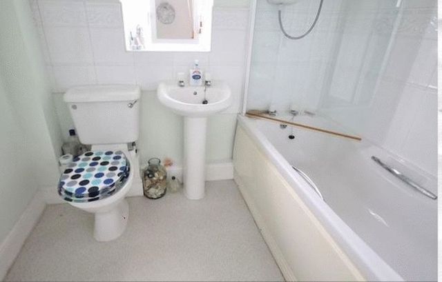  Image of 4 bedroom Detached house to rent in Well Oak Park Exeter EX2 at Well Oak Park  Exeter, EX2 5BB