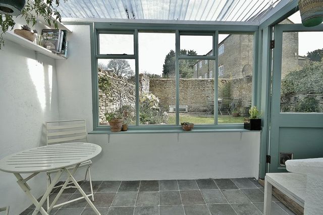  Image of 2 bedroom Cottage for sale in West End Witney OX28 at West End  Witney, OX28 1NF