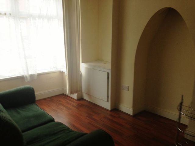  Image of 3 bedroom Terraced house to rent in Westbury Road Edgbaston Birmingham B17 at Westbury Road  Edgbaston, B17 8HY