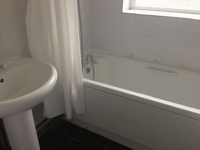  Image of 3 bedroom Terraced house to rent in Westbury Road Edgbaston Birmingham B17 at Westbury Road  Edgbaston, B17 8HY