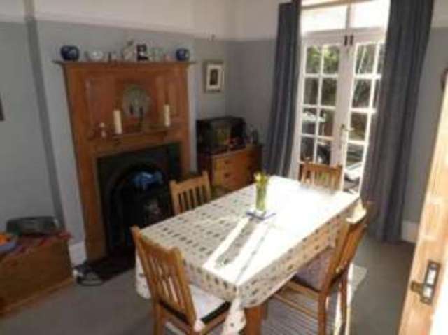  Image of 3 bedroom End of Terrace for sale in Brightwell Avenue Westcliff-on-Sea SS0 at Westcliff-on-Sea Essex Prittlewell, SS0 9EG