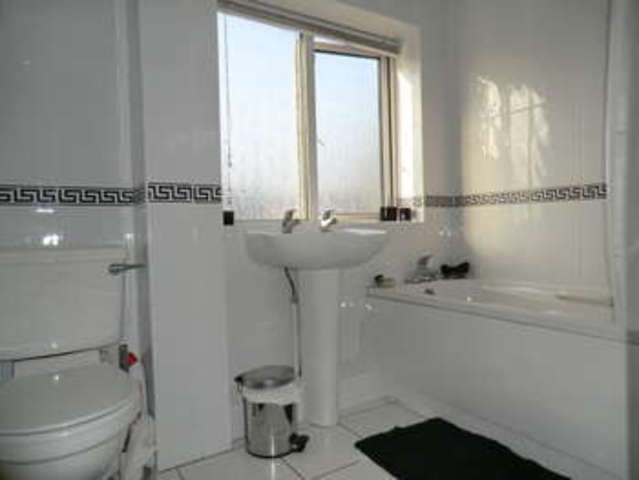  Image of 3 bedroom Terraced house for sale in Westmorland Road Coventry CV2 at Wyken  Coventry, CV2 5BP