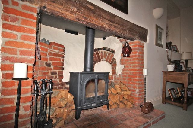  Image of 3 bedroom Detached house for sale in Dean Lane Whiteparish Salisbury SP5 at Dean Lane Whiteparish Salisbury, SP5 2RN