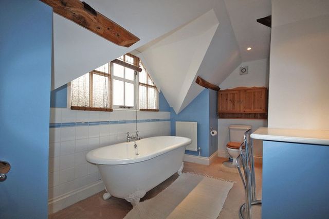  Image of 3 bedroom Detached house for sale in Dean Lane Whiteparish Salisbury SP5 at Dean Lane Whiteparish Salisbury, SP5 2RN