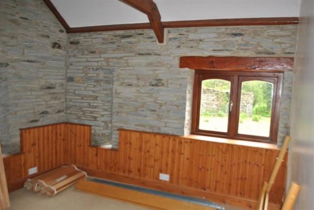  Image of 3 bedroom Detached house to rent in Llanfallteg Whitland SA34 at Llanfallteg  Whitland, SA34 0UT