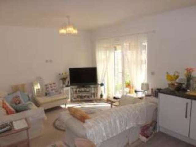  Image of 2 bedroom Bungalow for sale in Penrith Crescent Wickford SS11 at Wickford Essex Runwell, SS11 7FL