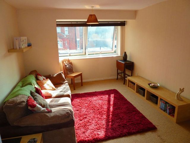  Image of 1 bedroom Flat for sale in Coppice Road Moseley Birmingham B13 at Willow Court 9 Coppice Road Moseley, B13 9DP